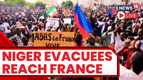 Niger Coup Niger Evacuees Relieved To Reach Paris Niger Coup D