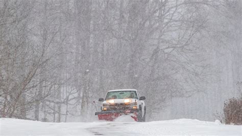 First Major U S Winter Storm Of Year Sweeps Into Mid Atlantic States