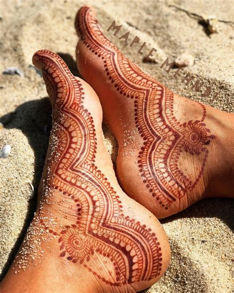 24 Simple Mehndi Designs For Feet That Will Mesmerise All Indian Brides