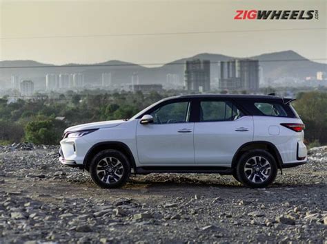 Toyota Fortuner Legender - Truly Legendary? - ZigWheels