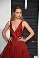 Suki Waterhouse Attended Oscars 2015 with Bradley Cooper!: Photo ...