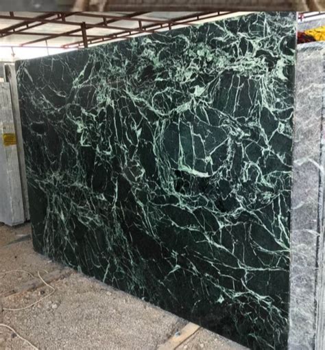 Polished Haweli Green Granite For Flooring Thickness 18 Mm At 71