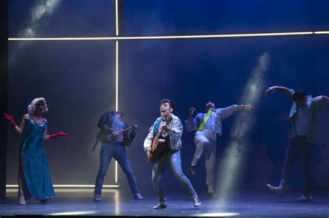 Grease Al Gran Teatro Morato Giornale Di Brescia