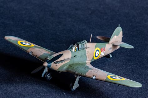 Airfix Hawker Hurricane Mk I No Sqn Raf Ready For