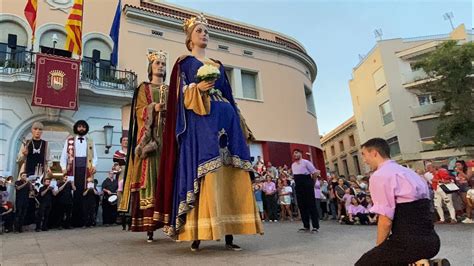 Gegants Vells De Santa Coloma Festa Major Destiu De Santa Coloma De