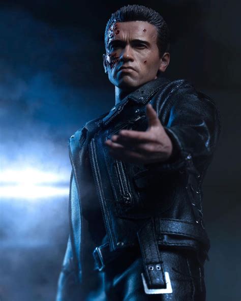 Hot Toys Dx13 Terminator 2 Judgment Day T800 Battle Damaged Version De Pop Collectibles