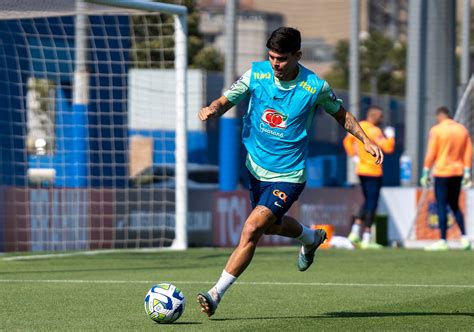 Protagonismo No Flamengo Leva Ayrton Lucas Sele O Brasileira Veja