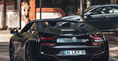 Black BMW I8 · Free Stock Photo