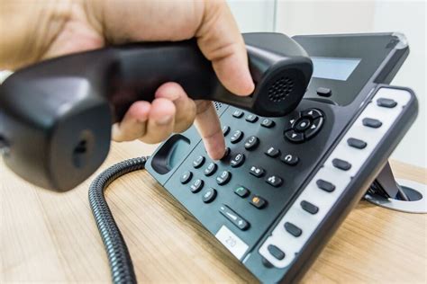 How Do Voip Phone Systems Work