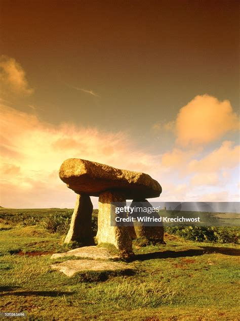 Dolmen Lanyon Quoit Near St Just In Cornwall High Res Stock Photo