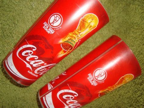 Hologram Coca Cola 2 Becher FiFA WM 2006 Germany TM FiFA 74 Kaufen