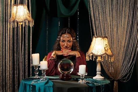 Here Is How Psychic Reading Can Benefit You