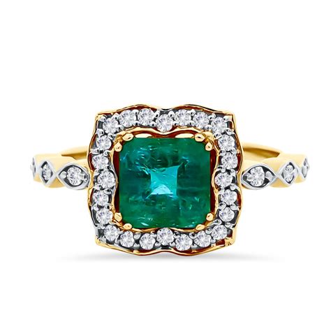 Cushion Emerald Diamond Ring – Baku Jewellery