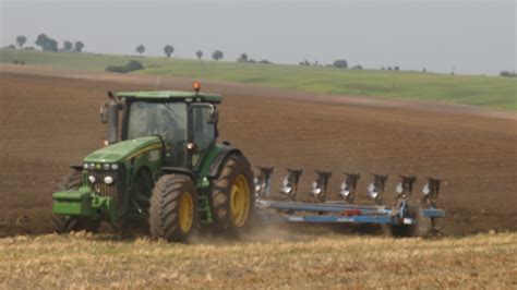 Orka Pod Rzepak Na Wielk Skal Gr Rudnicki X John Deere X