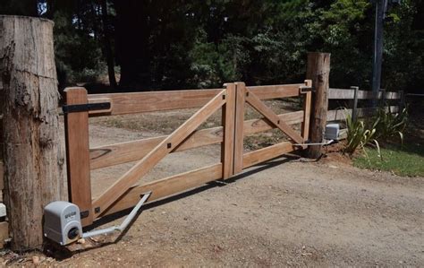 Automatic Timber Gates Gate Motors Gate Openers Diy Gate Motors