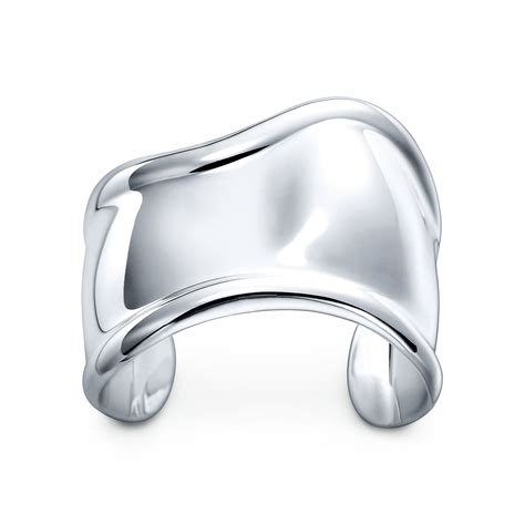 Elsa Peretti® Bone cuff in sterling silver, small, right wrist ...