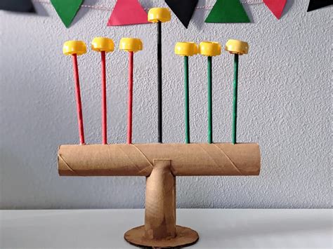 How to Make Simple Kwanzaa Crafts for Kids