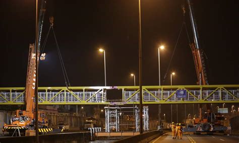 Içamento Da Nova Passarela Da Linha Amarela é Realizado Na Madrugada