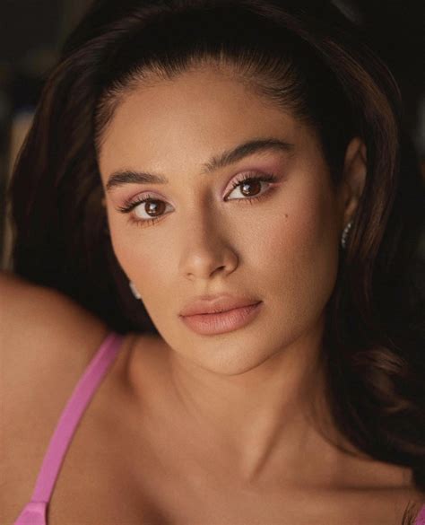 Diane Guerrero : r/FamousFaces