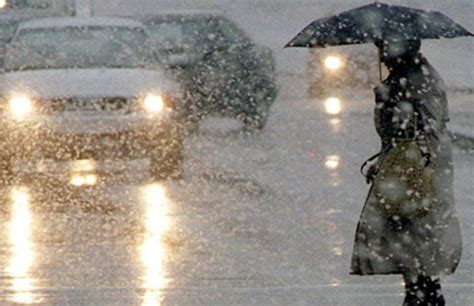 Wetter in der Region Schneeschauer Graupel Glätte Warnung