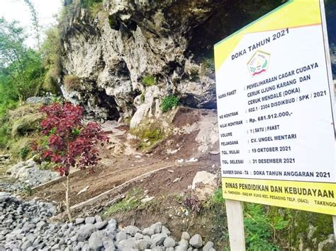 Proyek Pemeliharaan Ceruk Mendale Dan Ujung Karang Dinilai Merusak