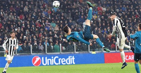 Ronaldo Scores On Beautiful Bicycle Kick Goal Bicycle Kick Cristiano