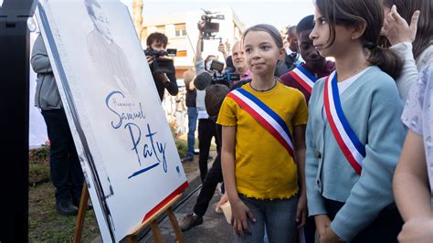 Seis Adolescentes Condenados En Francia Por Vinculaci N Con El