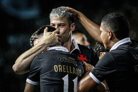 Futuro Incerto No Vasco Capasso Treina Separado Do Restante Do