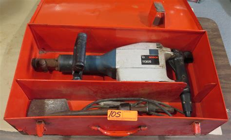 Bosch 11305 Demolition Hammer w/ Attachments & Cords, Metal Case - Oahu Auctions