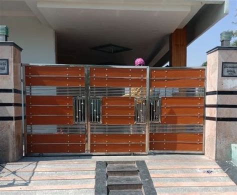 Modern Stainless Steel Main Hinged Gates For Home 6 Feet At Rs 1600