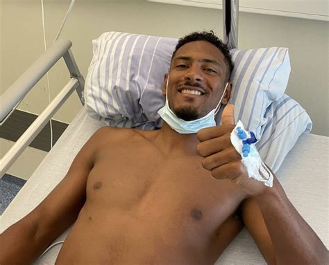 Sebastien Haller Completes Step 1 Of Testicular Tumor Treatment