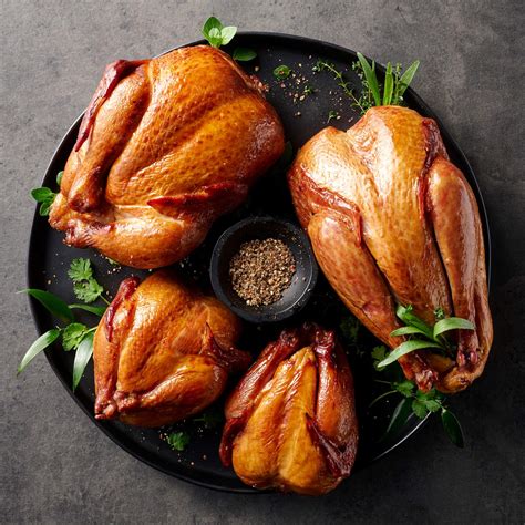 New Braunfels Smokehouse: Bird Lovers