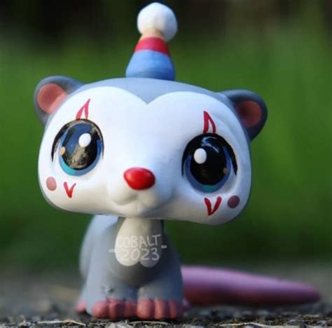 Lpscobalt Lps Littlest Pet Shop Clown Possum Custom In 2024 Littlest