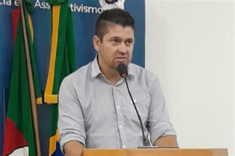 Vereador Apresenta Projeto Que Institui O Abril Azul Dedicado A