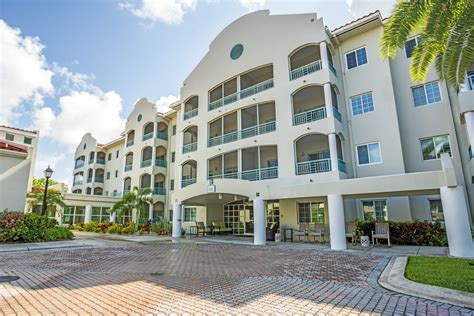 The Best Assisted Living Facilities in Sarasota, FL | AssistedLiving.org