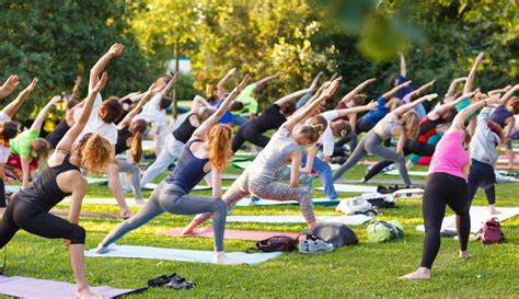 host outdoor fitness classes afterclass