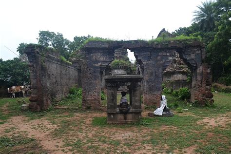 Mangudi Sri Sivalokanadhar temple Mangudi Village, Tenkasi District ...