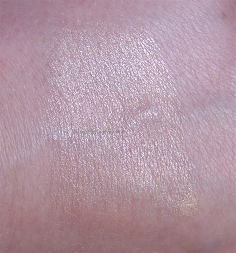 Quirky Busy And Beautiful Urban Decay Naked Skin Highlighting Fluid