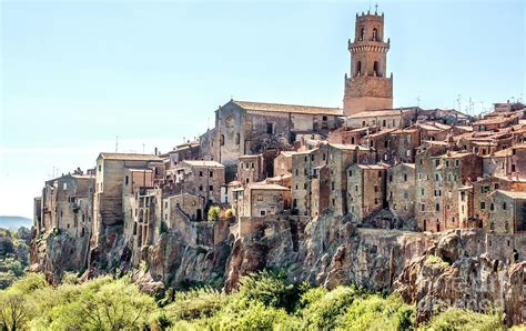 Pitigliano - Grosseto - Tuscany - italy Photograph by Luca Lorenzelli ...