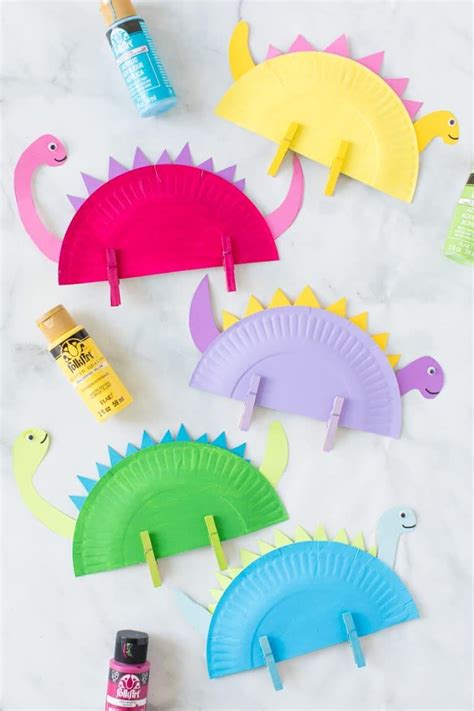 Paper Plate Dinosaur Mask