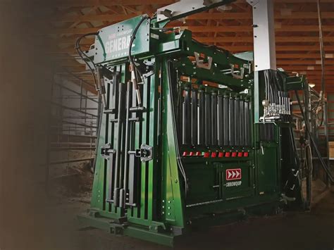 The General Hydraulic Cattle Chute Feedlot Operation Arrowquip