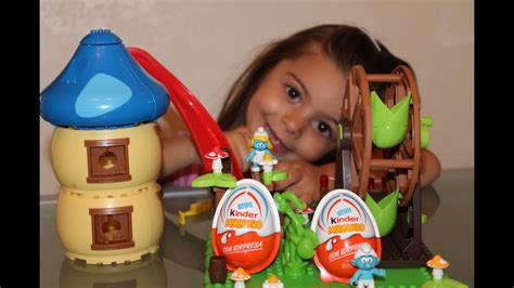 Uovo Kinder Sorpresa Joy Nel Playset Dei Puffi Eggs Kinder Surprise