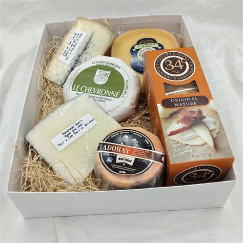 Cheese Lovers Cheese Box Junction Fromagerie