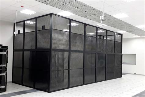 Cages Ascenty Data Centers