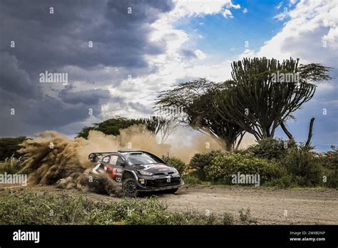 33 EVANS Elfyn MARTIN Scott Toyota GR Yaris Rally1 acciónDurante el