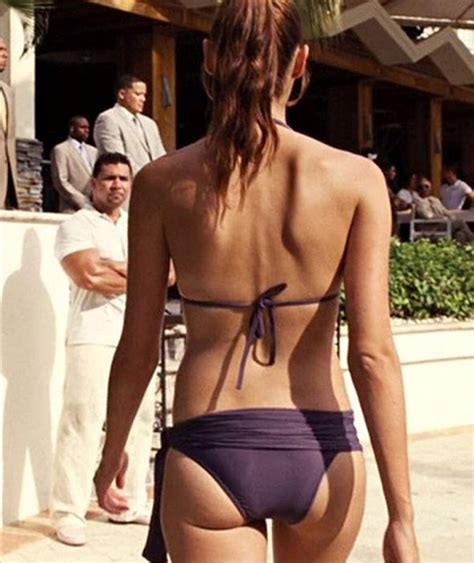 Gal Gadot Shows Off Her Toned Bum Wonder Woman Gal Gadots Sexiest