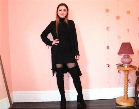 How To Style Over The Knee Boots 10 Fun Outfit Ideas Upstyle