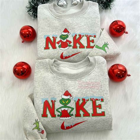 Mr.Grinch And Mrs.Grinch Christmas 2D Sweatshirt - Western Meowdy