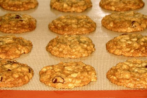 Brown Butter Oatmeal Cookies