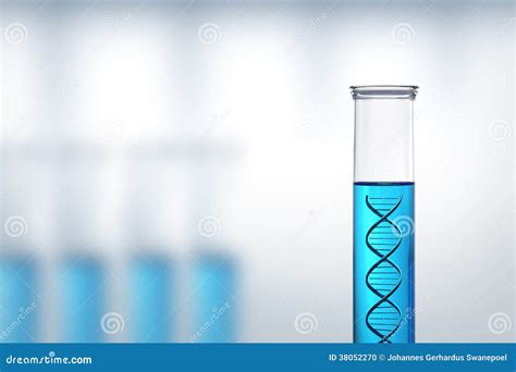 Dna Onderzoek Of Het Testen In Een Laboratorium Stock Foto Afbeelding